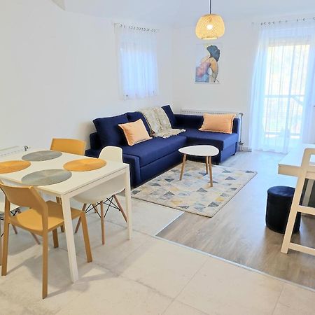 Arnyas Apartmanhaz 발라톤엘 외부 사진